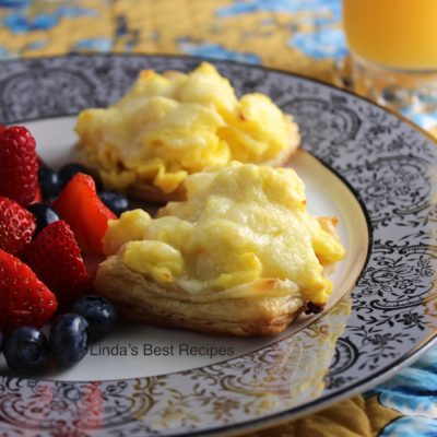 Make Ahead Scrambled Eggs in Puff Pastry LBR