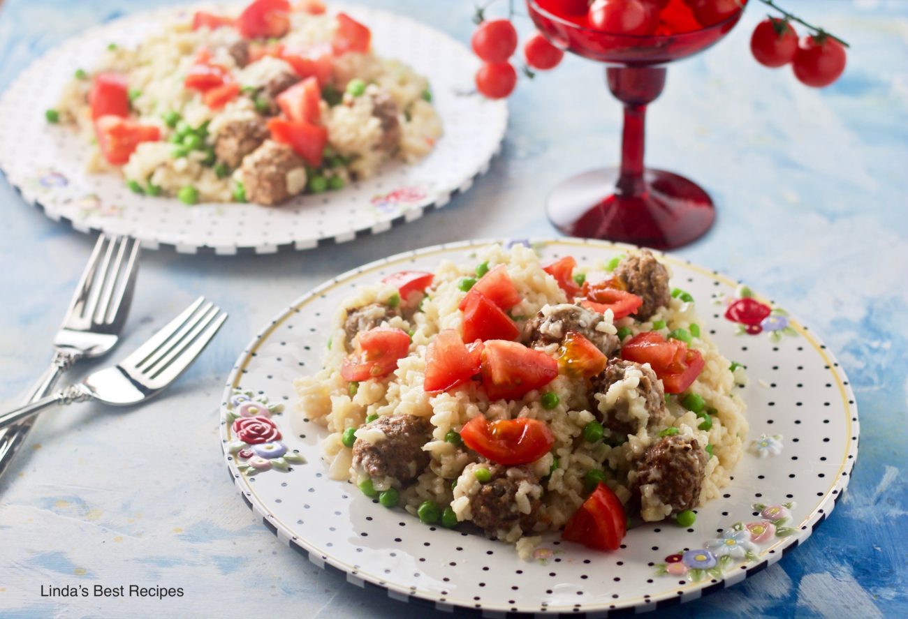 Cooked Rice with Meatballs