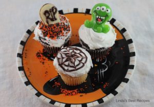 Decorated Cupcakes for Halloween