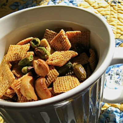 Curried Party Mix