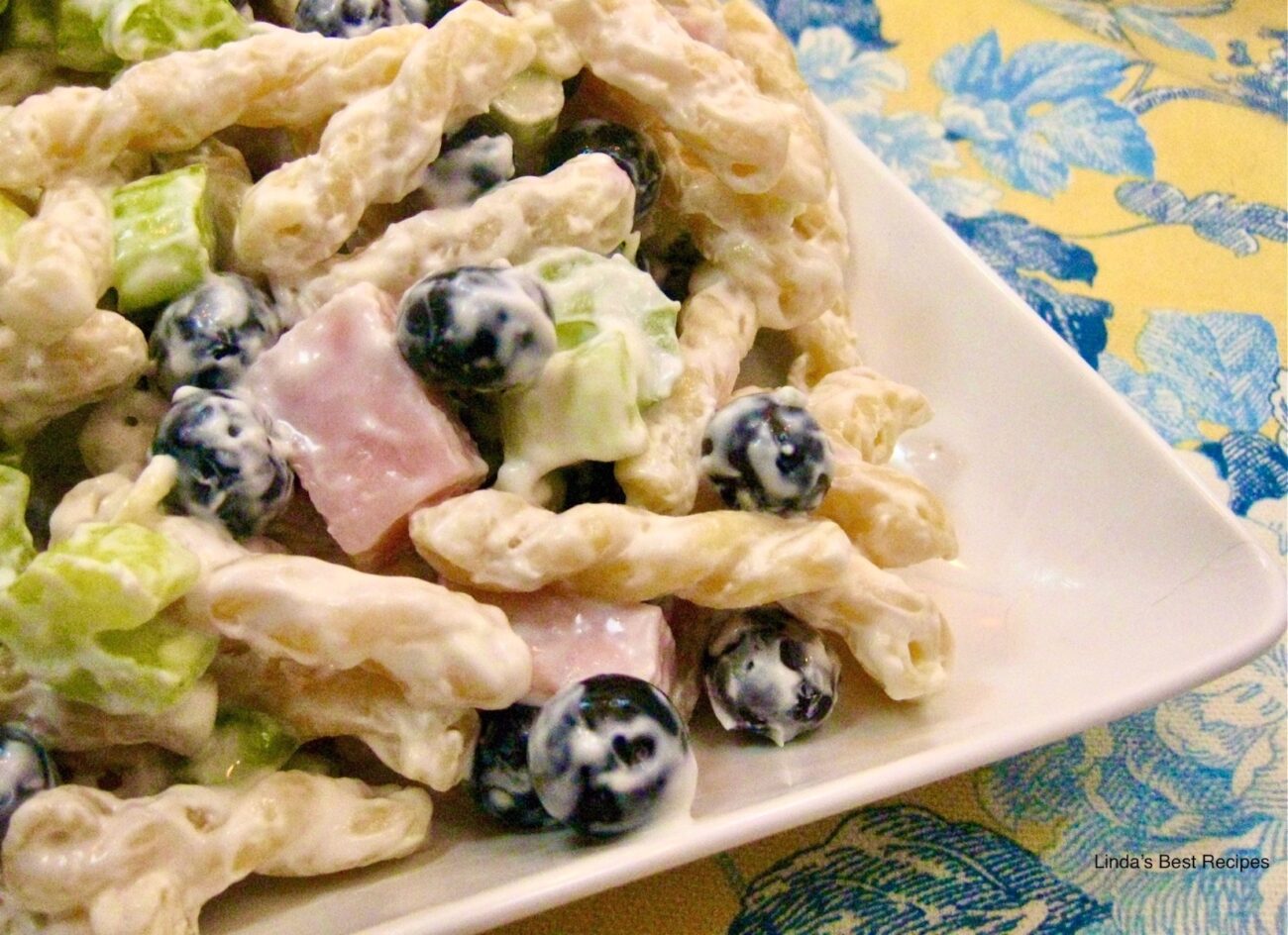 Blueberry Ham Pasta Salad